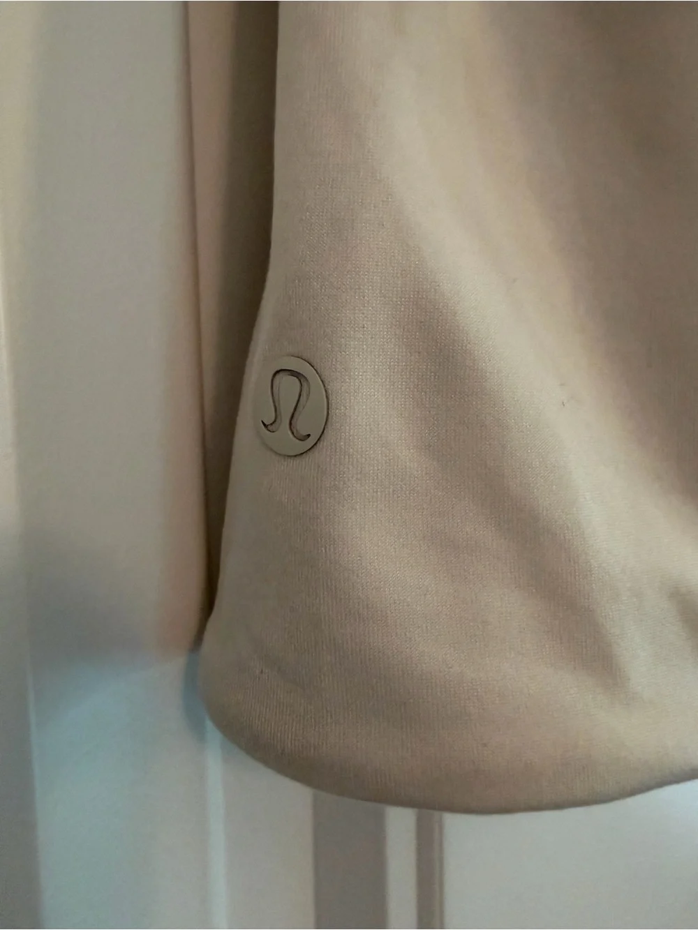 Lululemon Scoop Neck Tank Top Womens Size Small Light Gray Activewear Athleisure